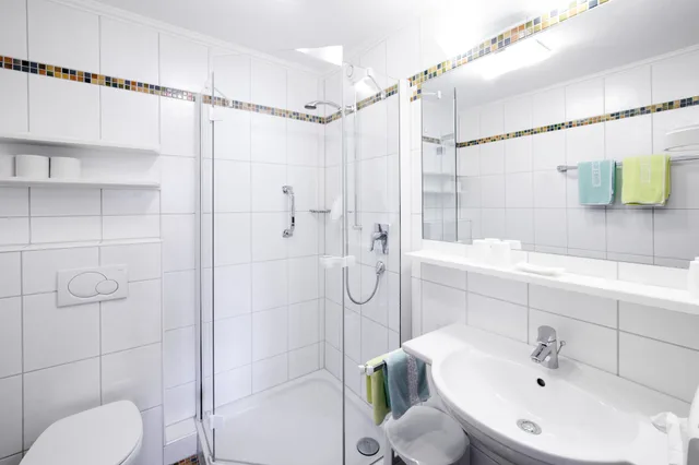 غرفة كومفورت بشرفة مفردة بسرير فردي، Hotel Tirolerhof 3/4