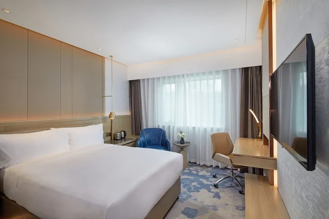غرفة بزنس بسرير كوين، Park Plaza Science Park 1/5