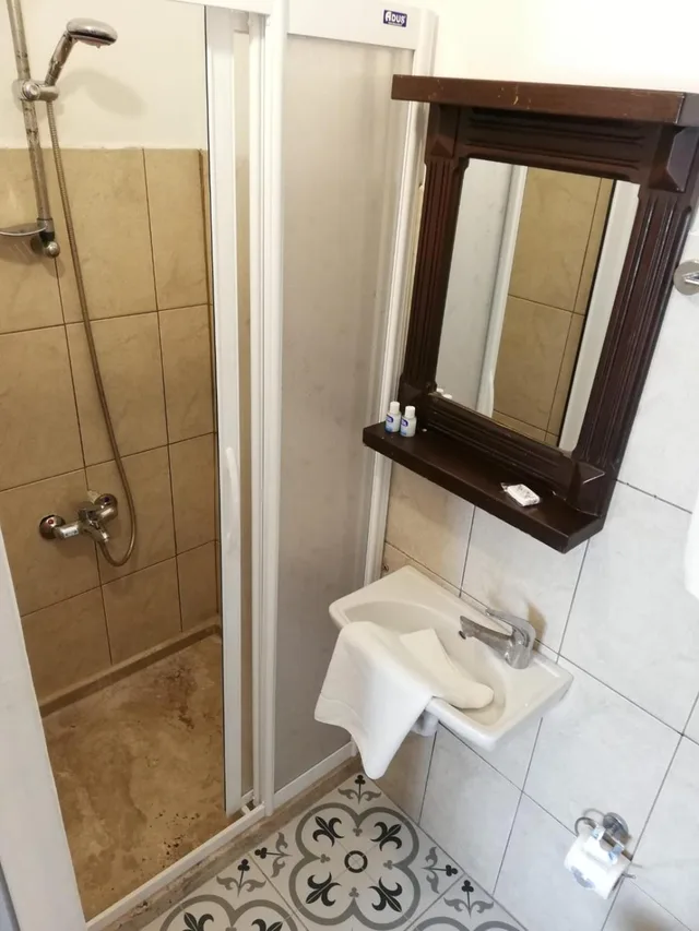 غرفة بسرير مزدوج، Urkmez Hotel 8/10