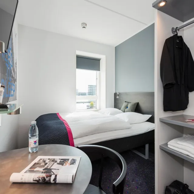 غرفة قياسية بسرير كوين، CABINN Copenhagen 6/6