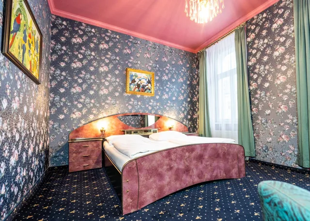 Design, Superior, King Bed، Hotel Urania 2/9