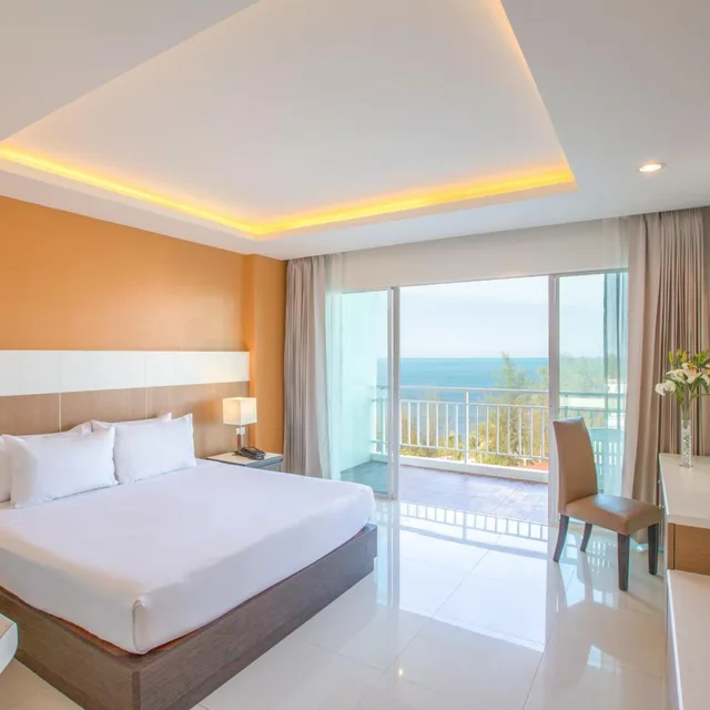 غرفة تنفيذية بإطلالة على البحر، Chanalai Hillside Resort 5/9