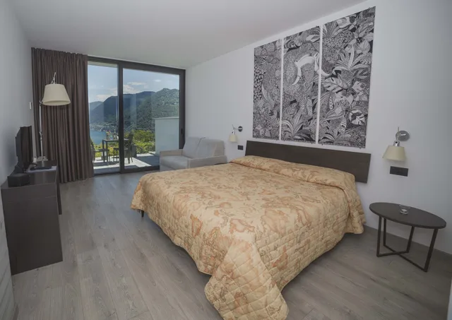 Superior, Triple, 1 Queen and 1 Single Bed, Lake View, Garden Area، B&B Vista Lago 1/1