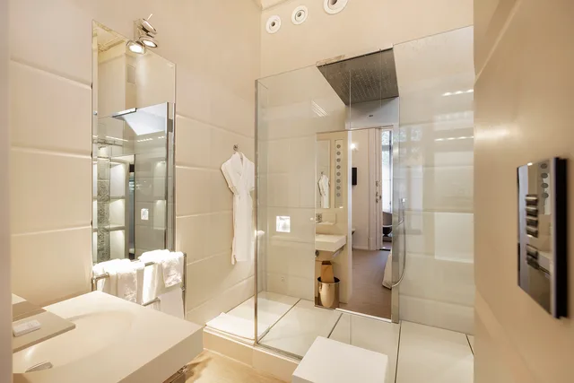 جناح ملكي، El Palauet Royal Suites 5/10