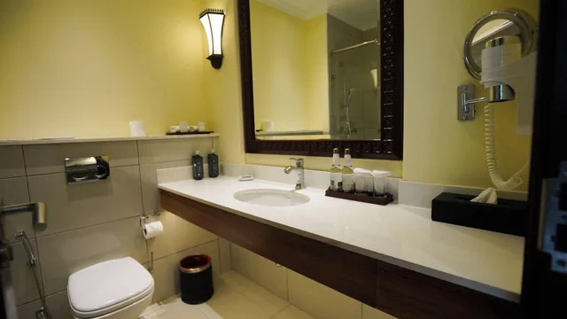 Garden Facing Room، Sarova Whitesands Beach Resort and Spa 5/8