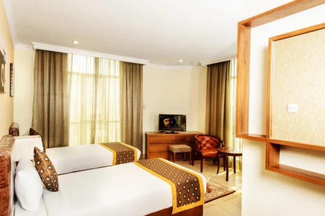 غرفة قياسية بسرير مزدوج أو سريرين منفصلين بإطلالة على البحر، Bravo Royal Hotel Suites 2/5