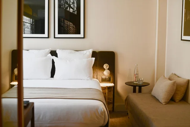 غرفة سوبيريور بسرير كوين وسرير فردي، Hotel Beaurepaire 1/1
