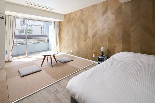 غرفة يابانية عصرية بفرشتي فوتون بأرضية تاتامي، Shinjuku City Hotel N U T S 2/4