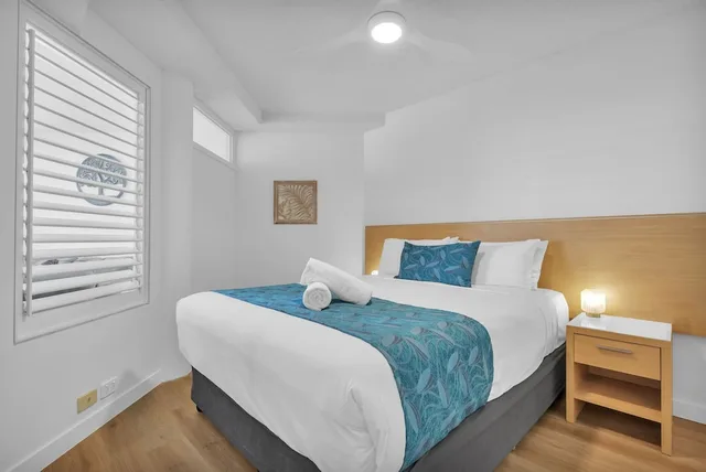 1 Bedroom, Superior, Queen Bed, LANDMARK RESORT 1/5