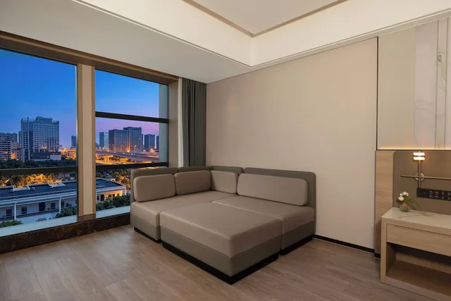 Holiday Inn Jiaxing Nanhu by IHG، Jiaxing 18/50