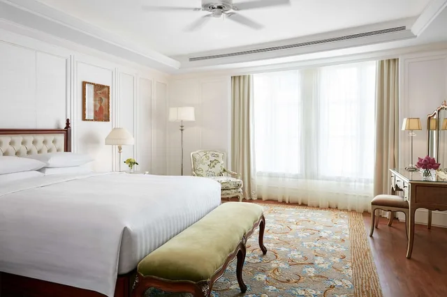 جناح تنفيذي بسرير كينج، Park Hyatt Saigon 2/10