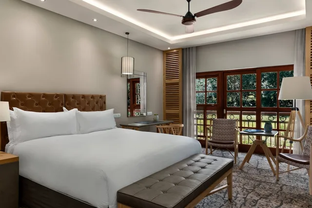 غرفة بسرير كينج بإطلالة، Irene Country Lodge, Autograph Collection 2/5