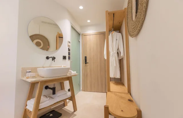 Deluxe, Twin Beds, Sea View, Cabana Blu Hotel and Suites 7/7