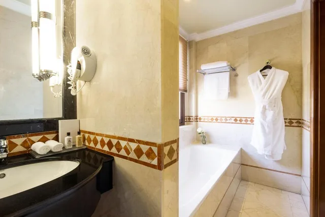 غرفة بريميوم بسرير كينج مع سرير إضافي، Intercontinental Madrid 8/10