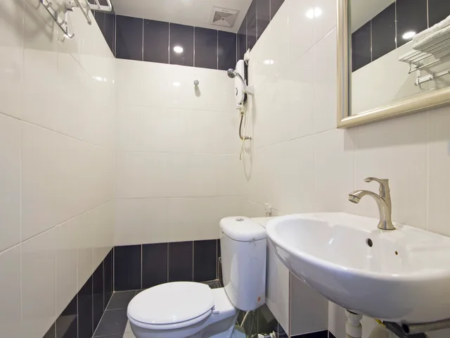 Standard, Twin Beds, No Window، Nova Hotel, Ipoh Tambun 5/5