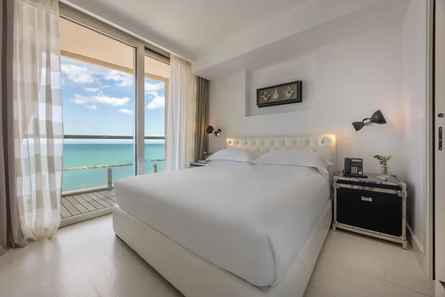 جناح سوبيريور بسرير كوين، Excelsior Hotel, Spa & Lido 1/10