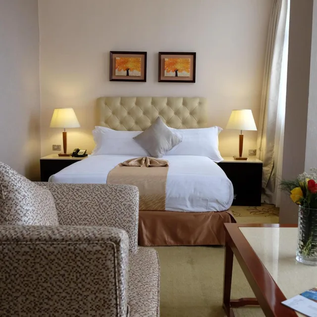 جناح جونيور، Getfam Hotel 7/8