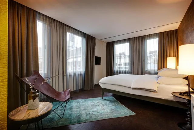 غرفة كومفورت بسرير كوين، Hotel V Nesplein 5/5