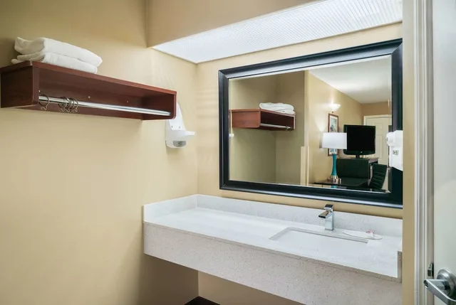 غرفة قياسية بسريرين مزدوجين، Baymont By Wyndham Prattville/Montgomery 6/6