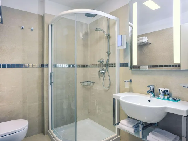 Classic, Twin Beds, Lateral Side Sea View, Terrace، MERCURE RIMINI ARTIS 3/4