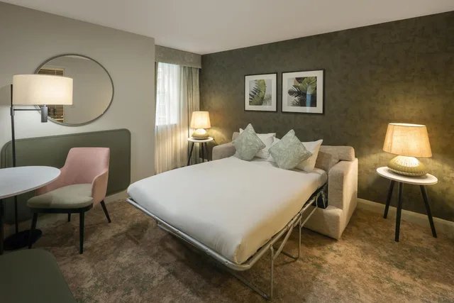 جناح جونيور بسرير كينج، DoubleTree by Hilton Hotel & Spa Chester 3/10