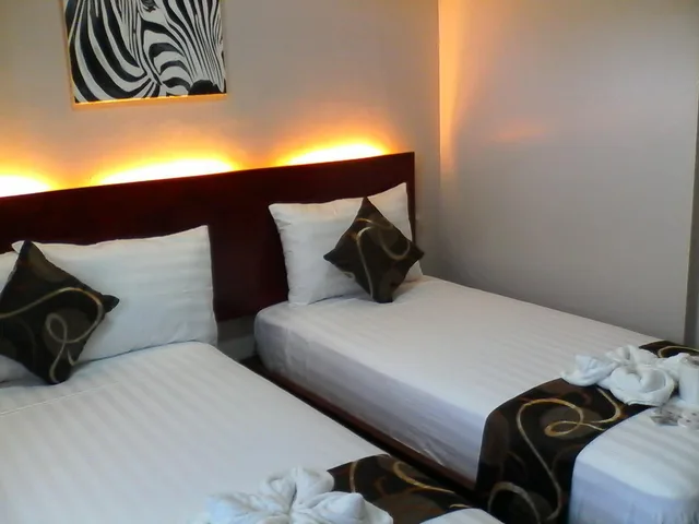 غرفة ديلوكس ثلاثية، Rovic Apos S Tourist Hotel 2/3