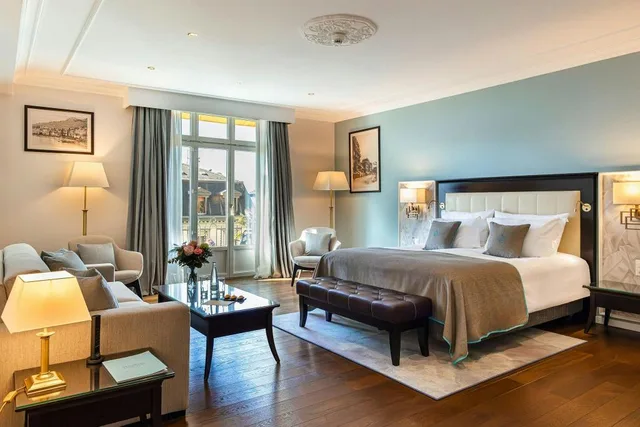 Suite, Queen Bed, Partial Lake View, Balcony، Grand Hotel Suisse Majestic 2/7