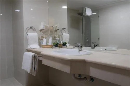غرفة مفردة، Arena Space Hotel 2/2