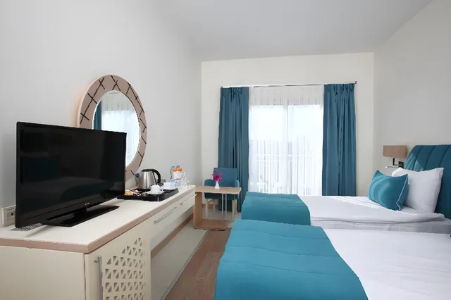 غرفة قياسية مفردة، Mandarin Resort Hotel 2/2