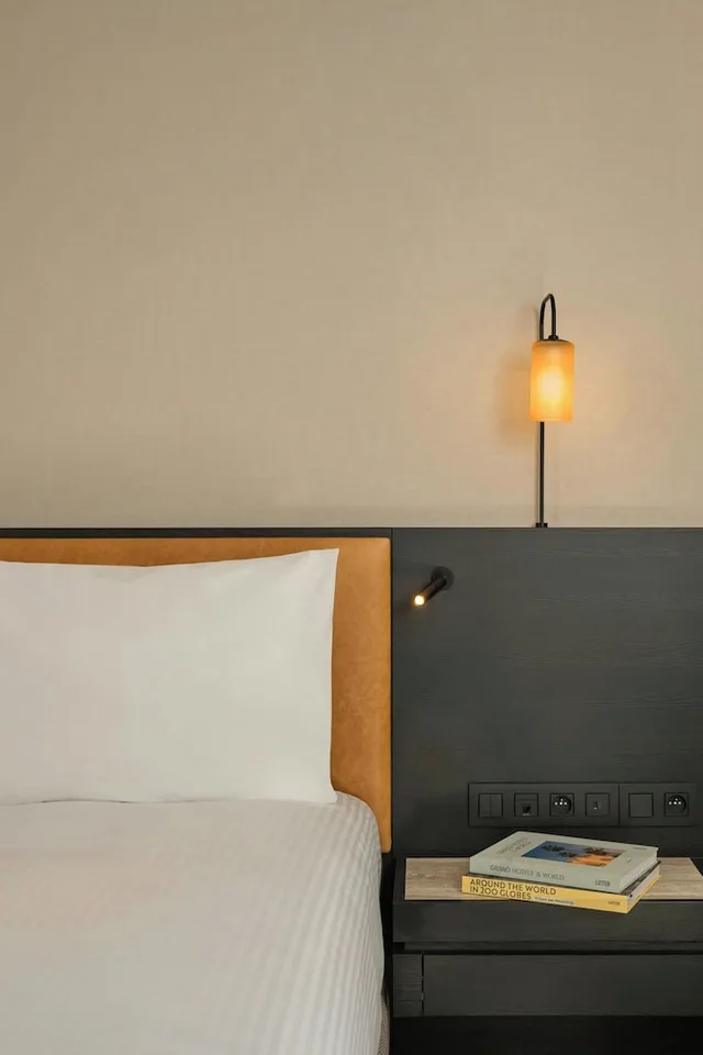 غرفة ديلوكس بسرير كينج، Courtyard by Marriott Ghent 8/10