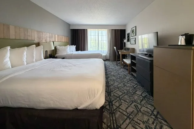 غرفة بسريرين كوين، Country Inn & Suites by Radisson, Novi, MI 9/10