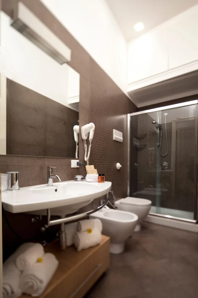 Art Suite، Palazzo Brunaccini 5/7