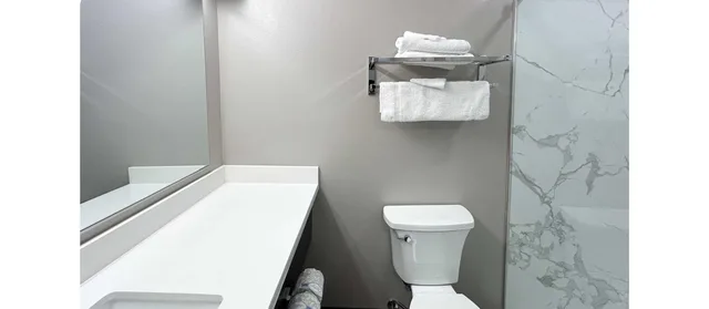 غرفة بسريرين كوين لغير المدخنين بمطبخ، Studio6 Corona, CA-West 5/7