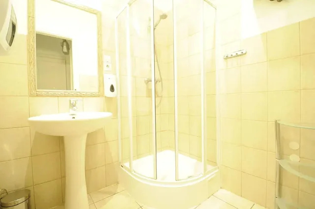 Mixed Dorm, 4 People، Hostel Deco 1/2