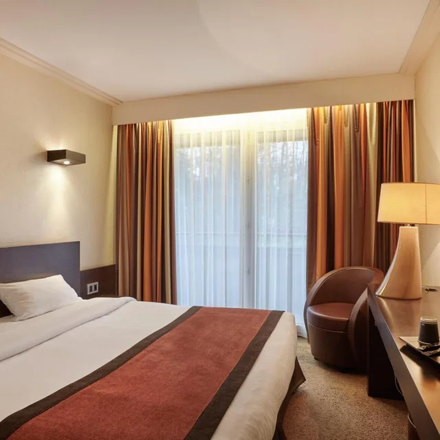 غرفة كومفورت بسرير مزدوج أو سريرين منفصلين بإطلالة على البحيرة، Hotel Et Spa Du Beryl 3/10