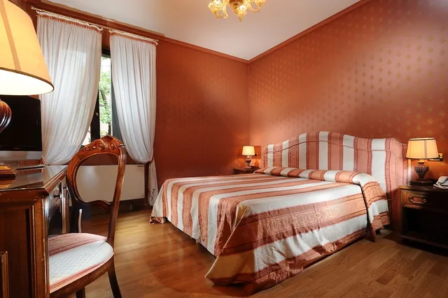 Superior, King Bed, Abbazia 1/9