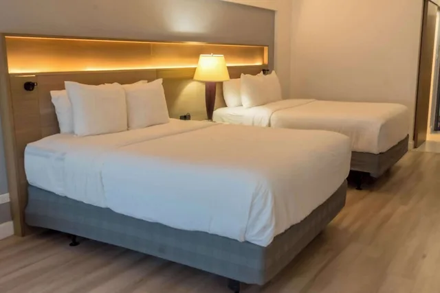 Premium, 2 Double Beds, Radisson Hotel Trinidad 4/9