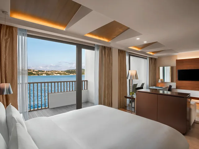 Signature Suite Bosphorus View، The Grand Tarabya Managed by Accor 1/5