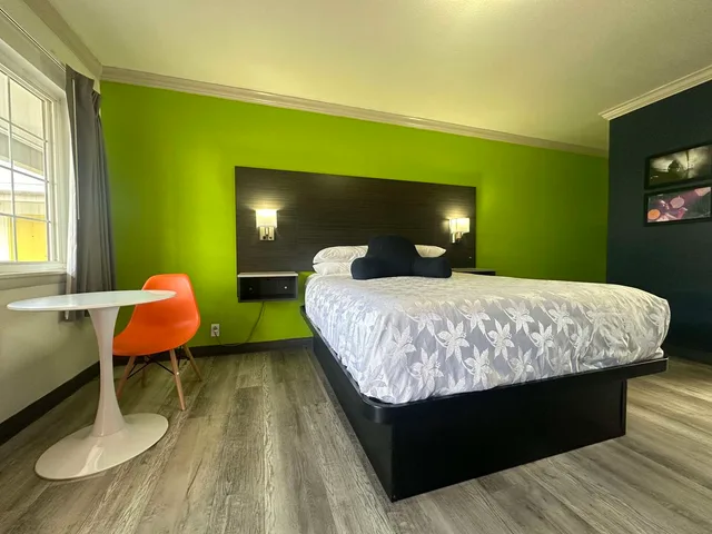 غرفة بسرير كوين، Signature Inn Winnemucca 1/3
