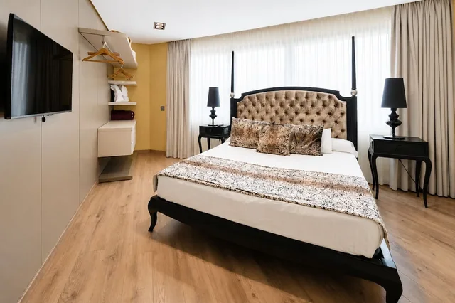 جناح كلاسيكي بسرير كينج، Hotel Condestable Iranzo 5/10