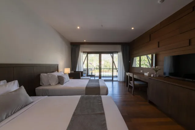 غرفة ديلوكس بسرير كينج بإطلالة على الجبل، Belle Villa Resort Khao Yai 2/3