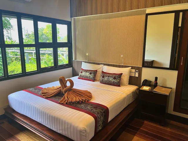 Garden, Family, Cottage, Double and Twin Beds، Phi Phi Natural Resort 1/3