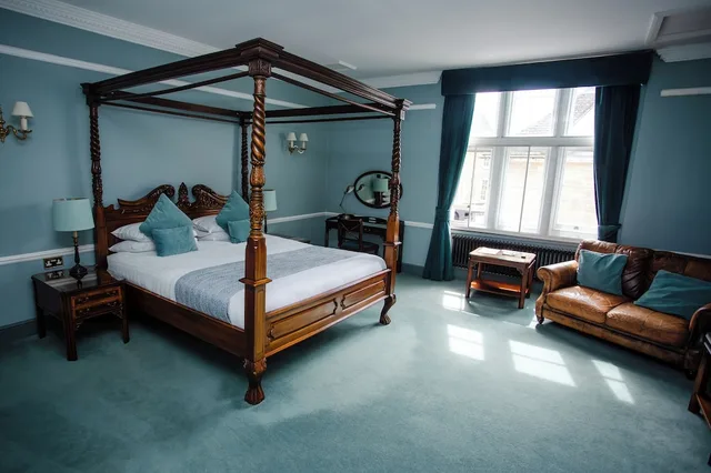 Room, 4 People, Double Bed، The Snooty Fox 1/7
