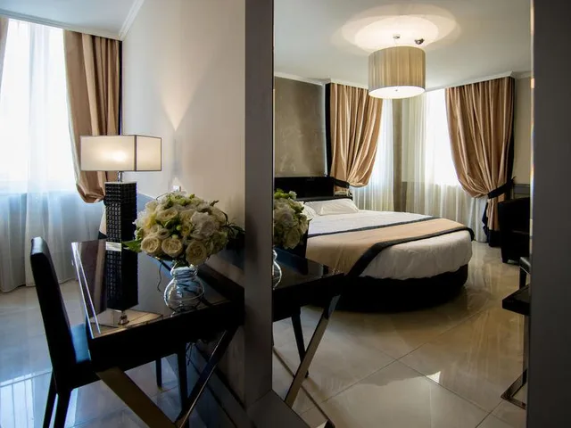 Deluxe, 2 Double Beds, Hotel Castellino Roma 1/1