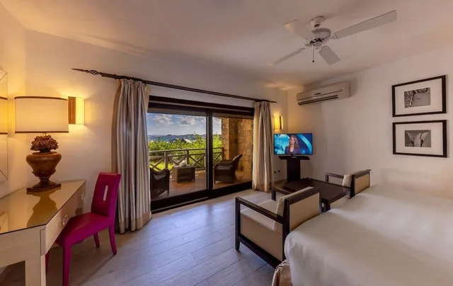 غرفة فاخرة بريفيليج بسرير كينج بإطلالة على البحر، Hotel Spa Des Pecheurs 3/6