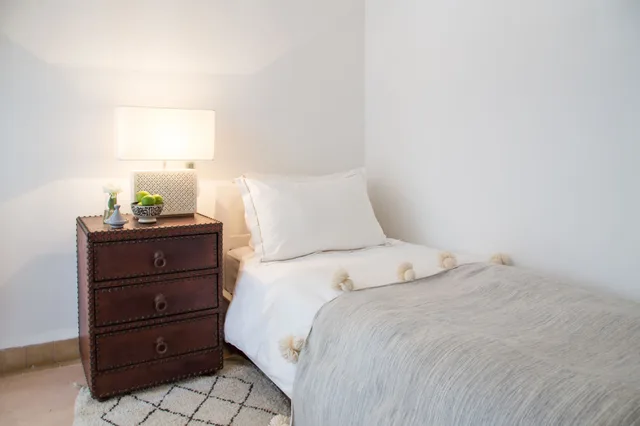 Single, Single Bed, Side Beach View، Riad Olema et Spa 1/3