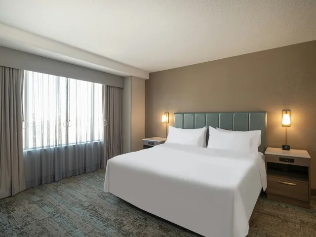 Suite, 1 King or 2 Queen Beds, with View, Accessible, Homewood Suites by Hilton Toledo Downtown 2/6
