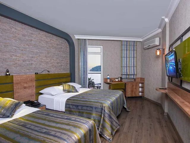 Block, Superior, Double Bed, Side Sea View، Monart City Hotel All Inclusive 1/1