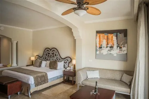 جناح جونيور بإطلالة على البحر بجاكوزي، Majestic Colonial Punta Cana - All Inclusive 2/2