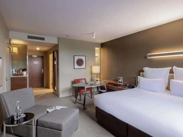 غرفة سوبيريور بسرير كينج، Pullman at Sydney Olympic Park 2/8